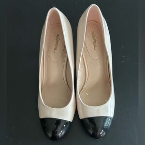 X-Appeal Colette Beige and Black Dress 4” Heels Size 7
